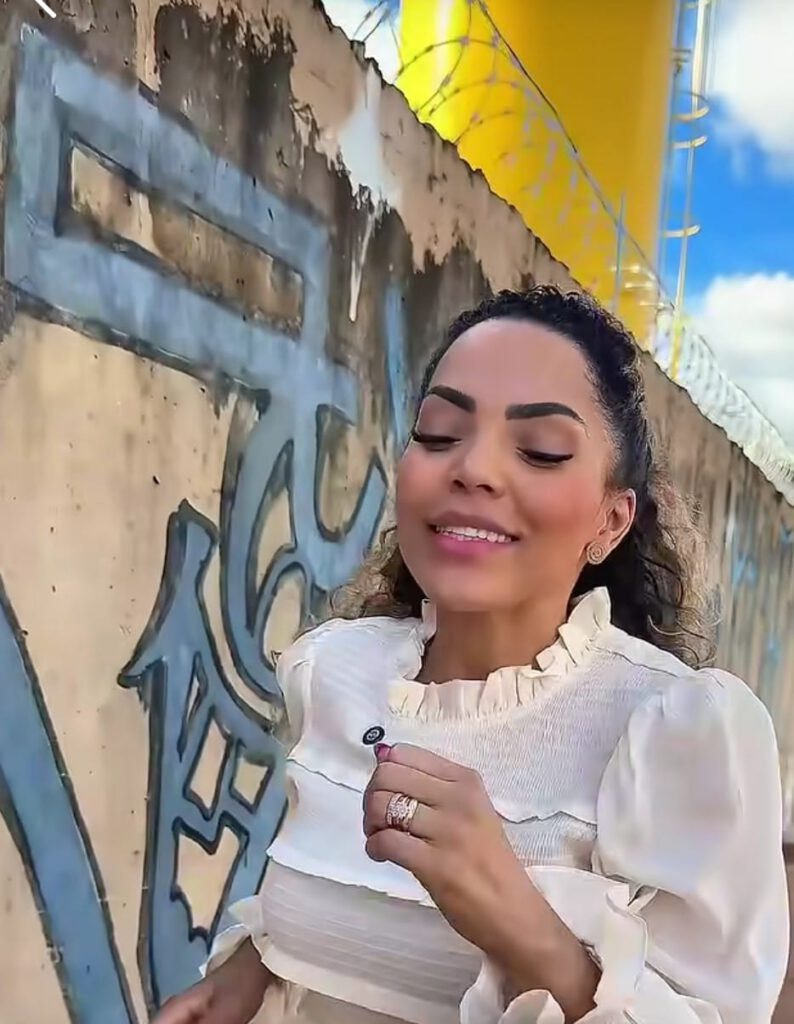 Suéllen corre em gravação em sua rede social